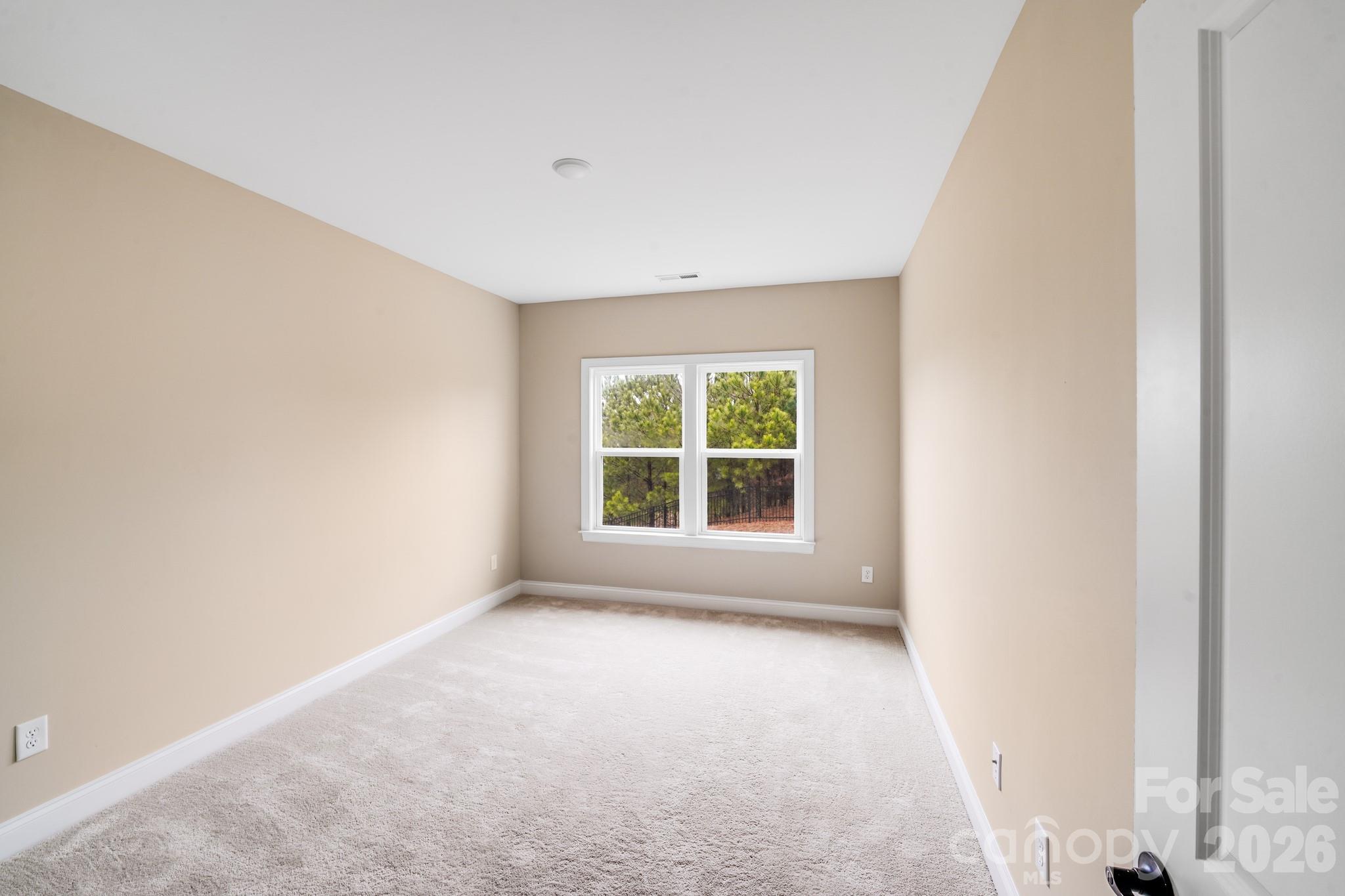 16004 Deer River Road Property Photo 32
