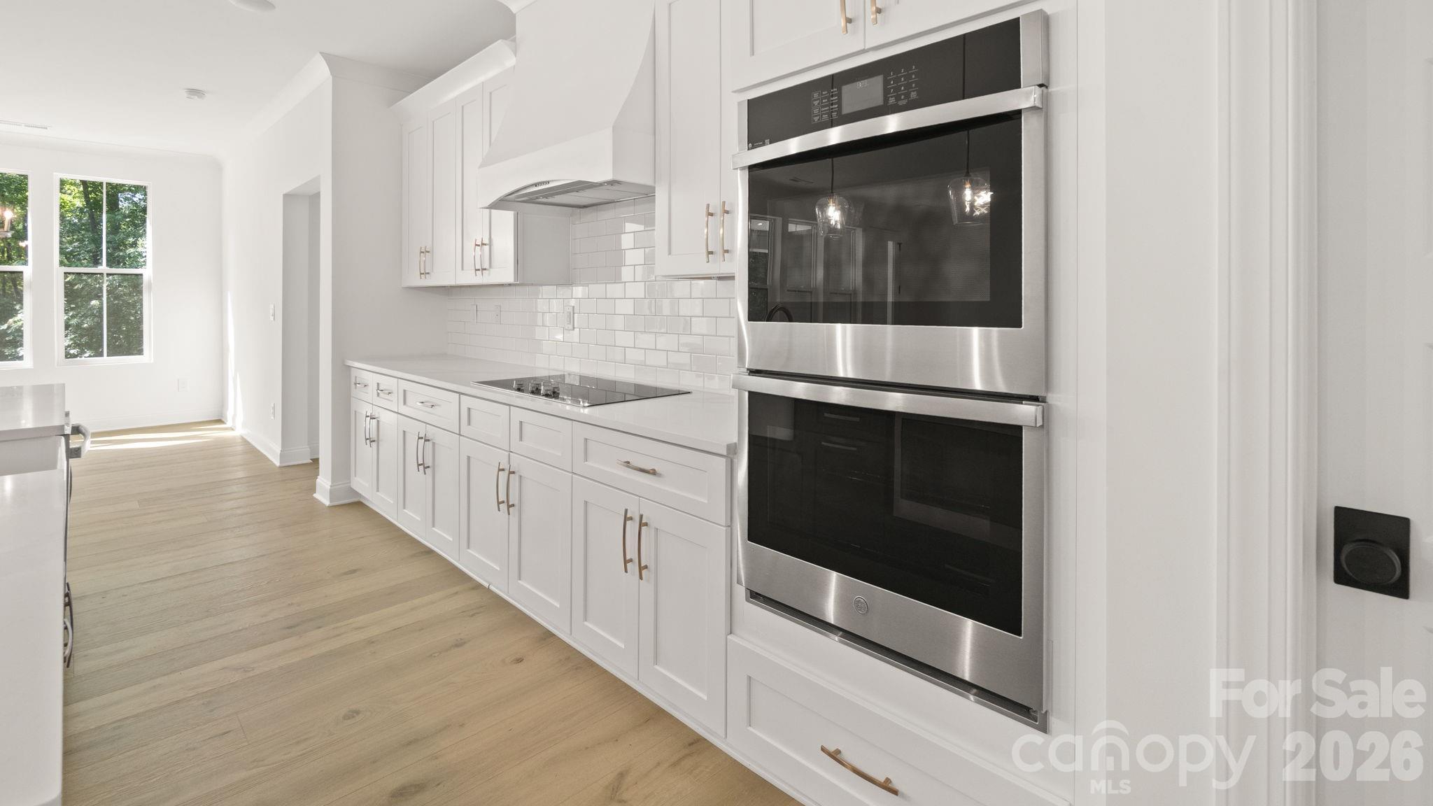 6774 Kingfisher Court Property Photo 14