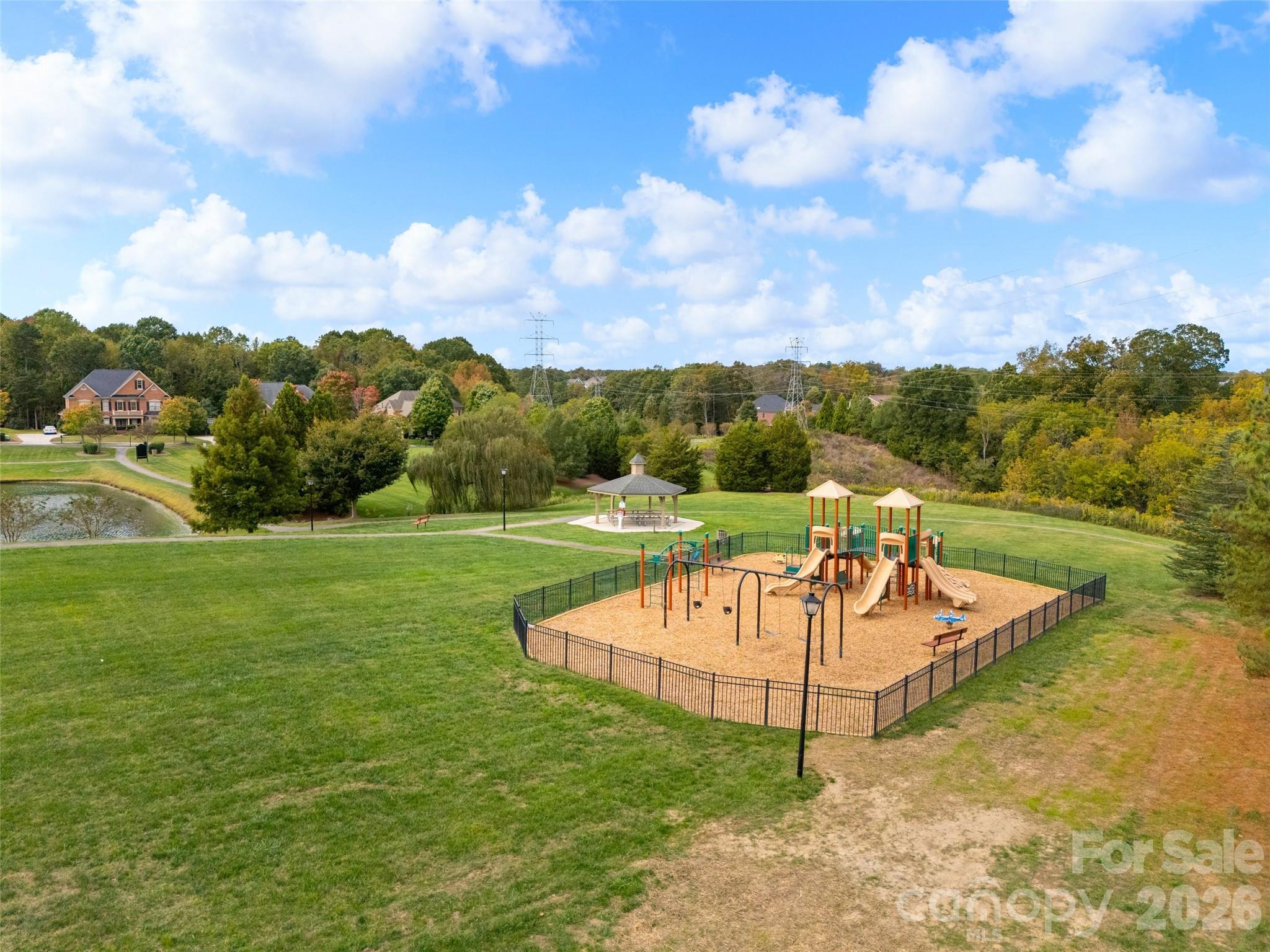 14569 Greenpoint Lane Property Photo 40