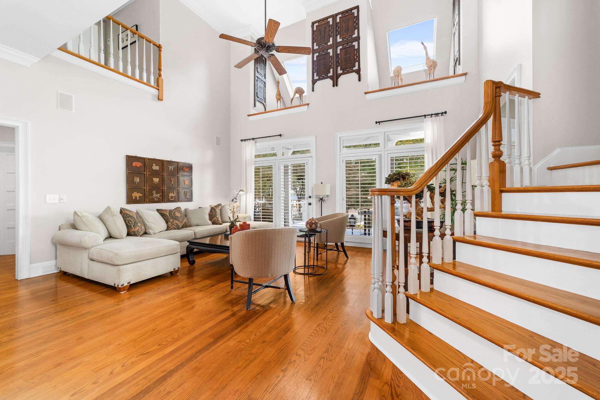 18316 Mainsail Pointe Drive Property Photo 7