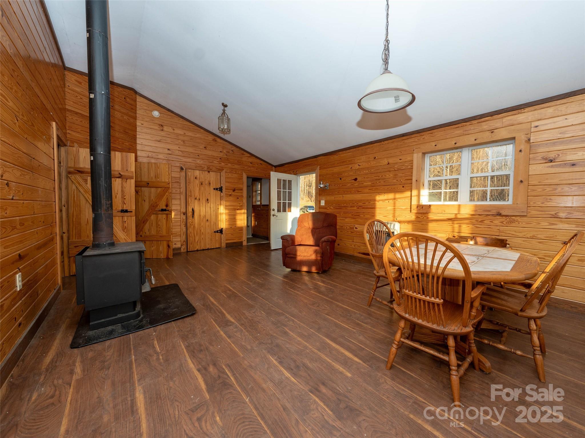 506 Rocky Acres Road Property Photo 10