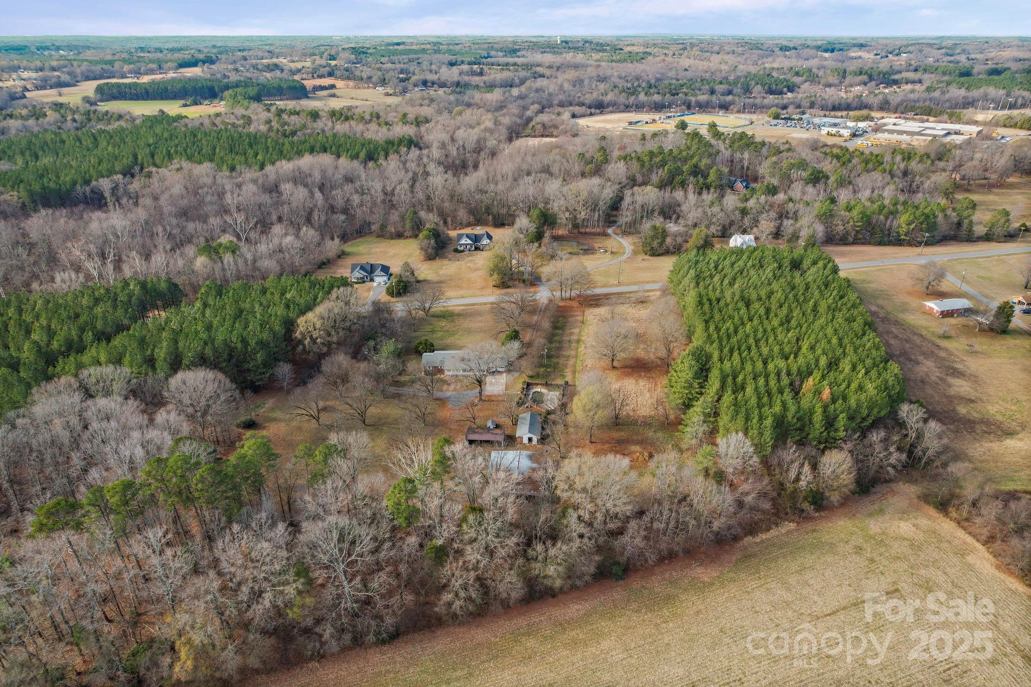 1223 Walker Road Property Photo 6