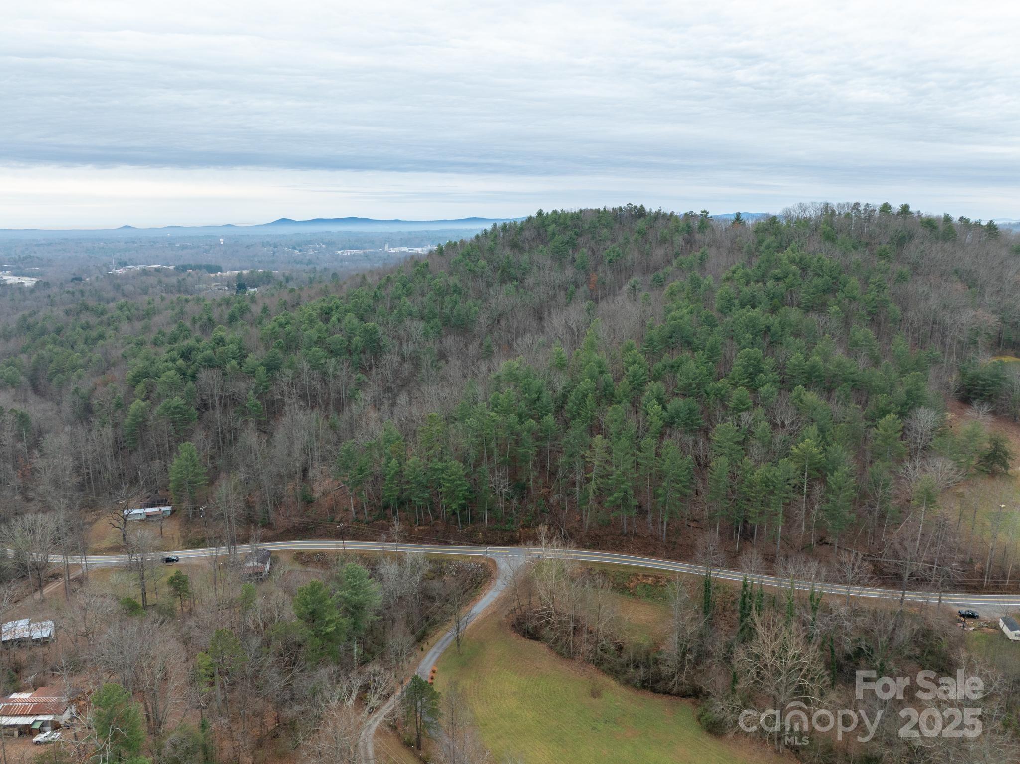 1864 Starcross Road Property Photo 3