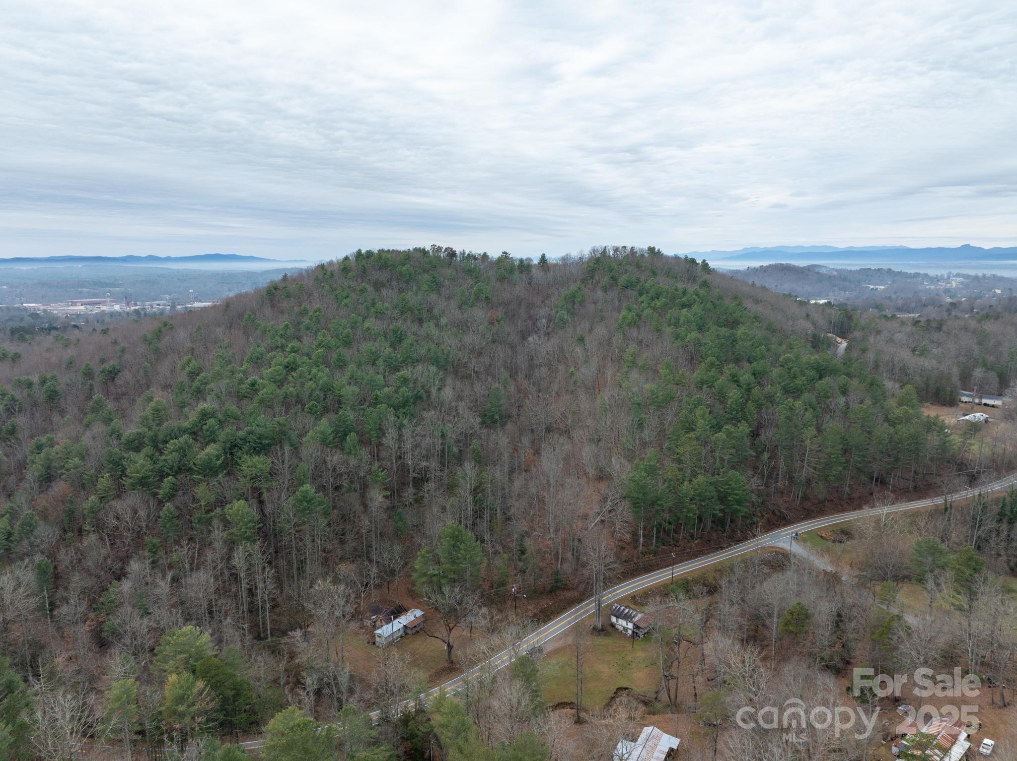 1864 Starcross Road Property Photo 6