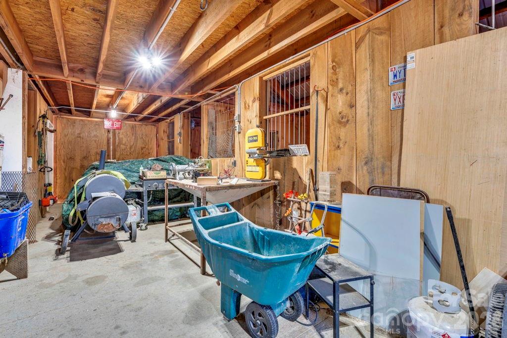 3606 Nc Highway 194 None Property Photo 19