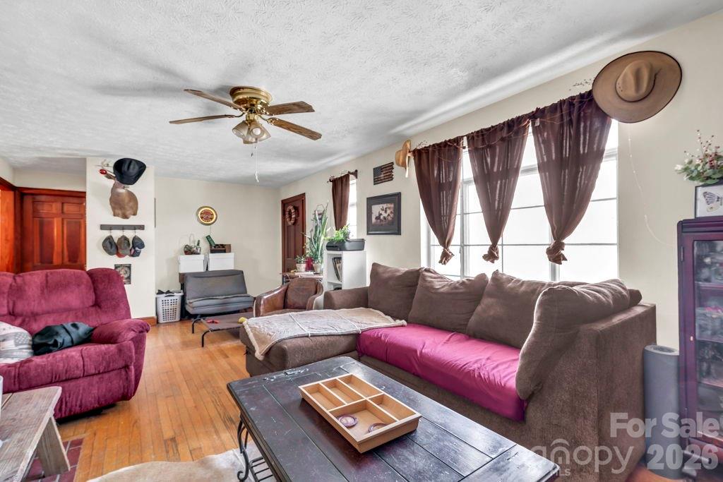 3606 Nc Highway 194 None Property Photo 40