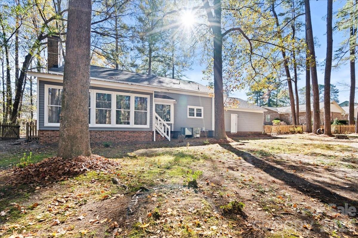305 Virginia Avenue Property Photo 3