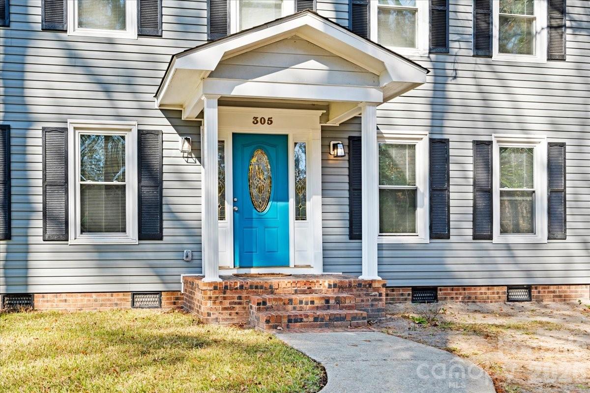305 Virginia Avenue Property Photo 4
