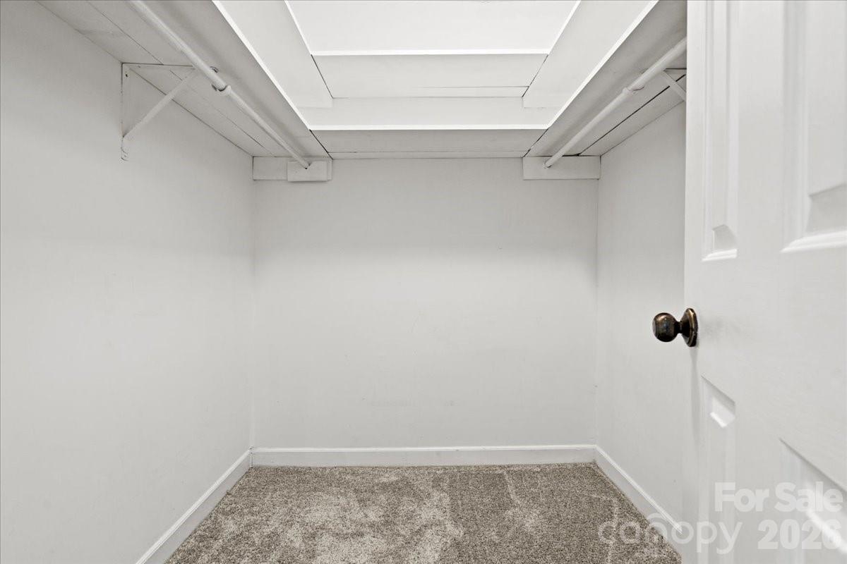 305 Virginia Avenue Property Photo 10