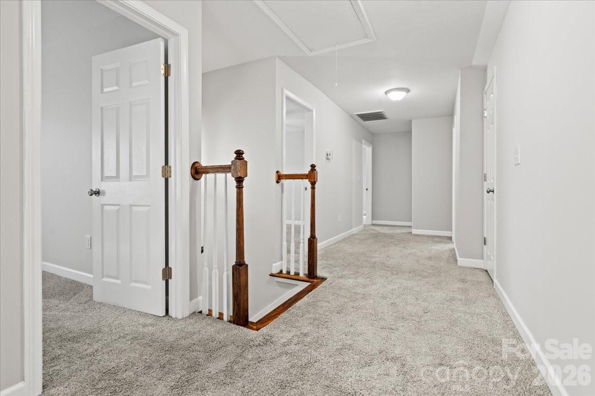 305 Virginia Avenue Property Photo 30