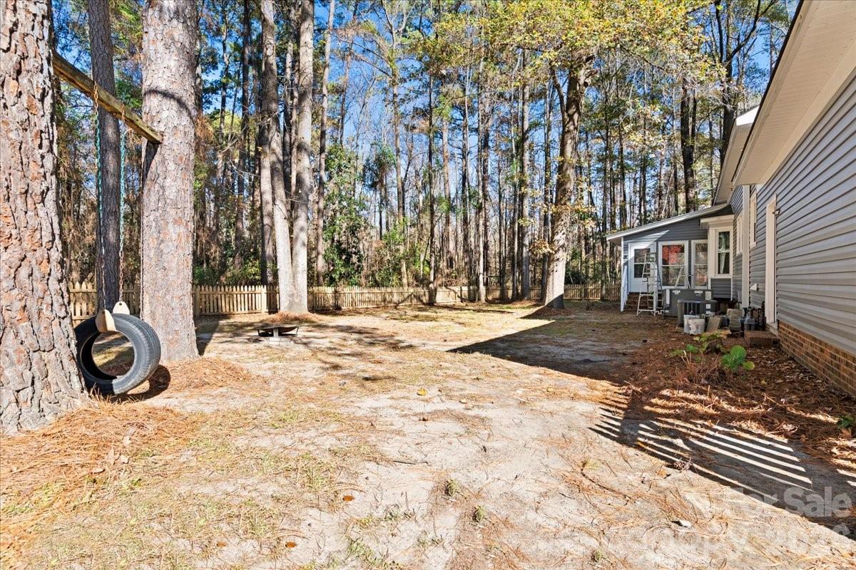 305 Virginia Avenue Property Photo 47