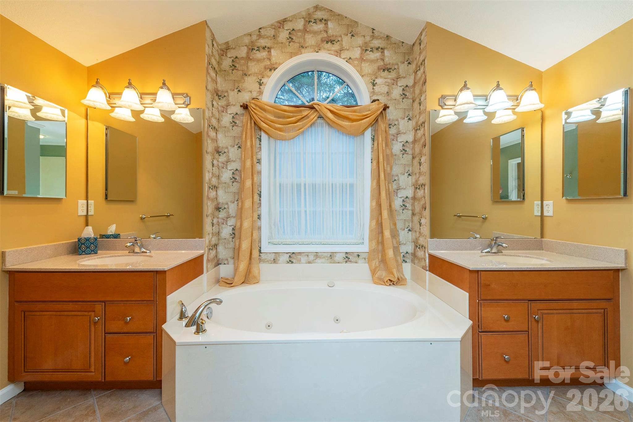128 Sullivan Lane Property Photo 13