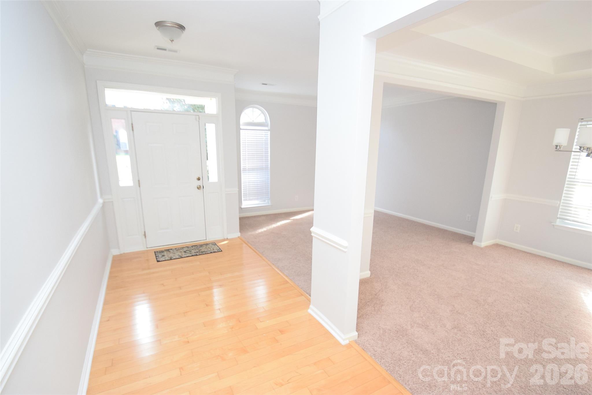 10214 Stoneykirk Lane Property Photo 3
