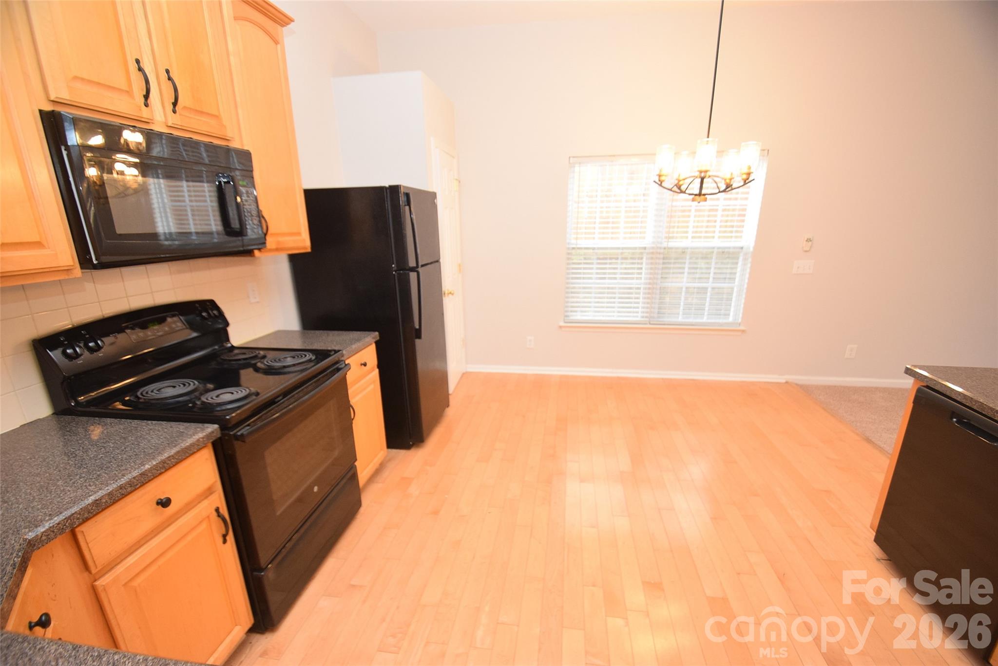 10214 Stoneykirk Lane Property Photo 14