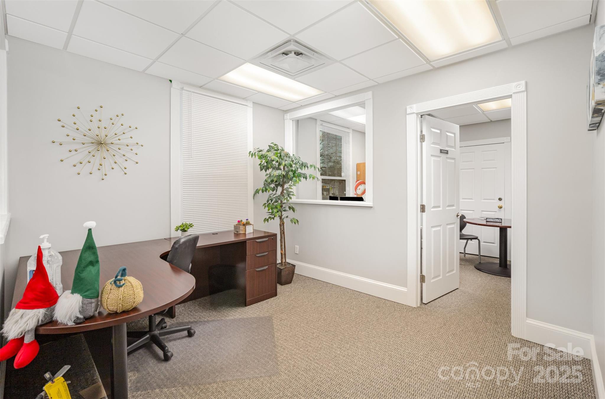 4523 Park Road Property Photo 16