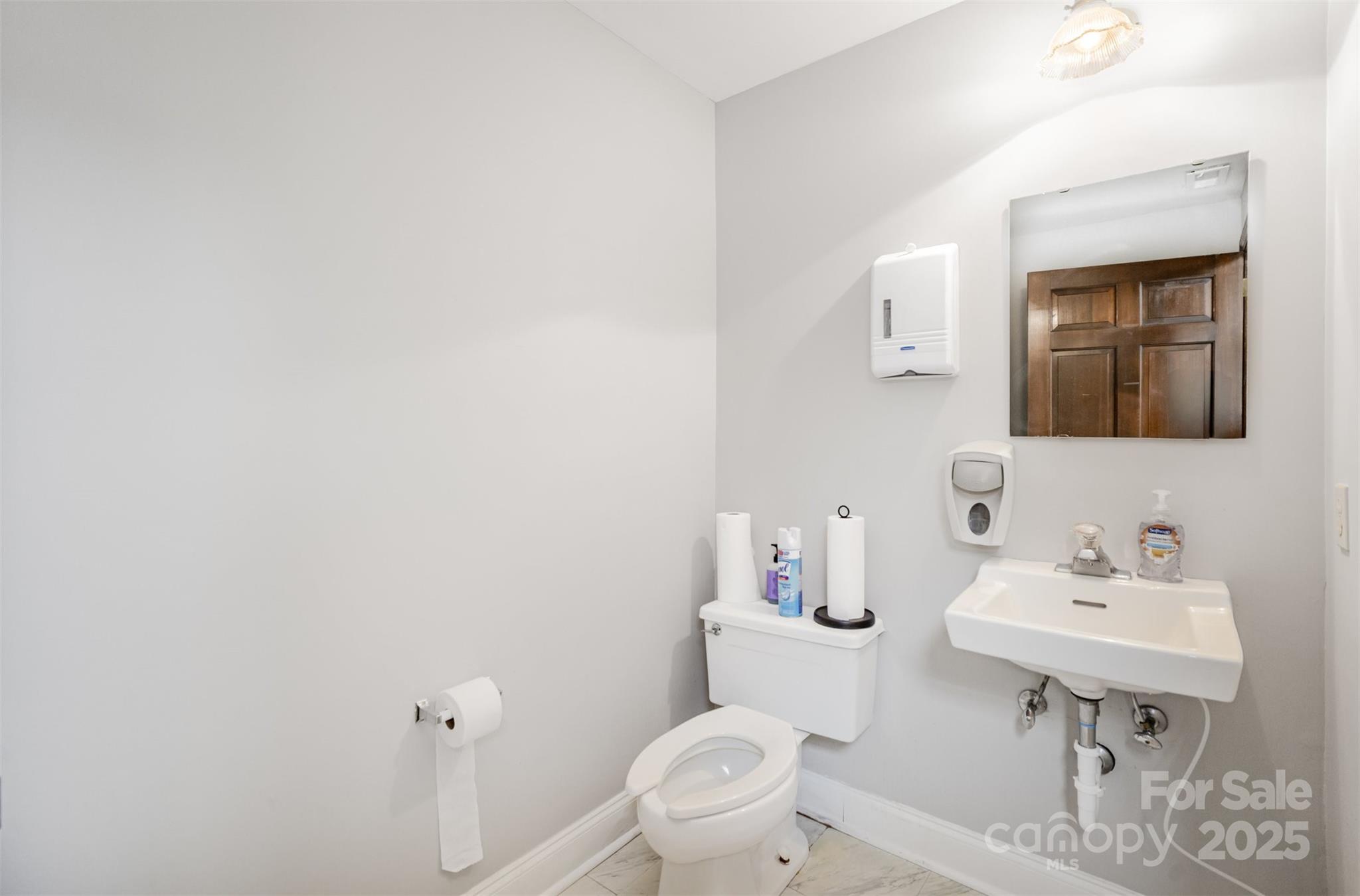 4523 Park Road Property Photo 26
