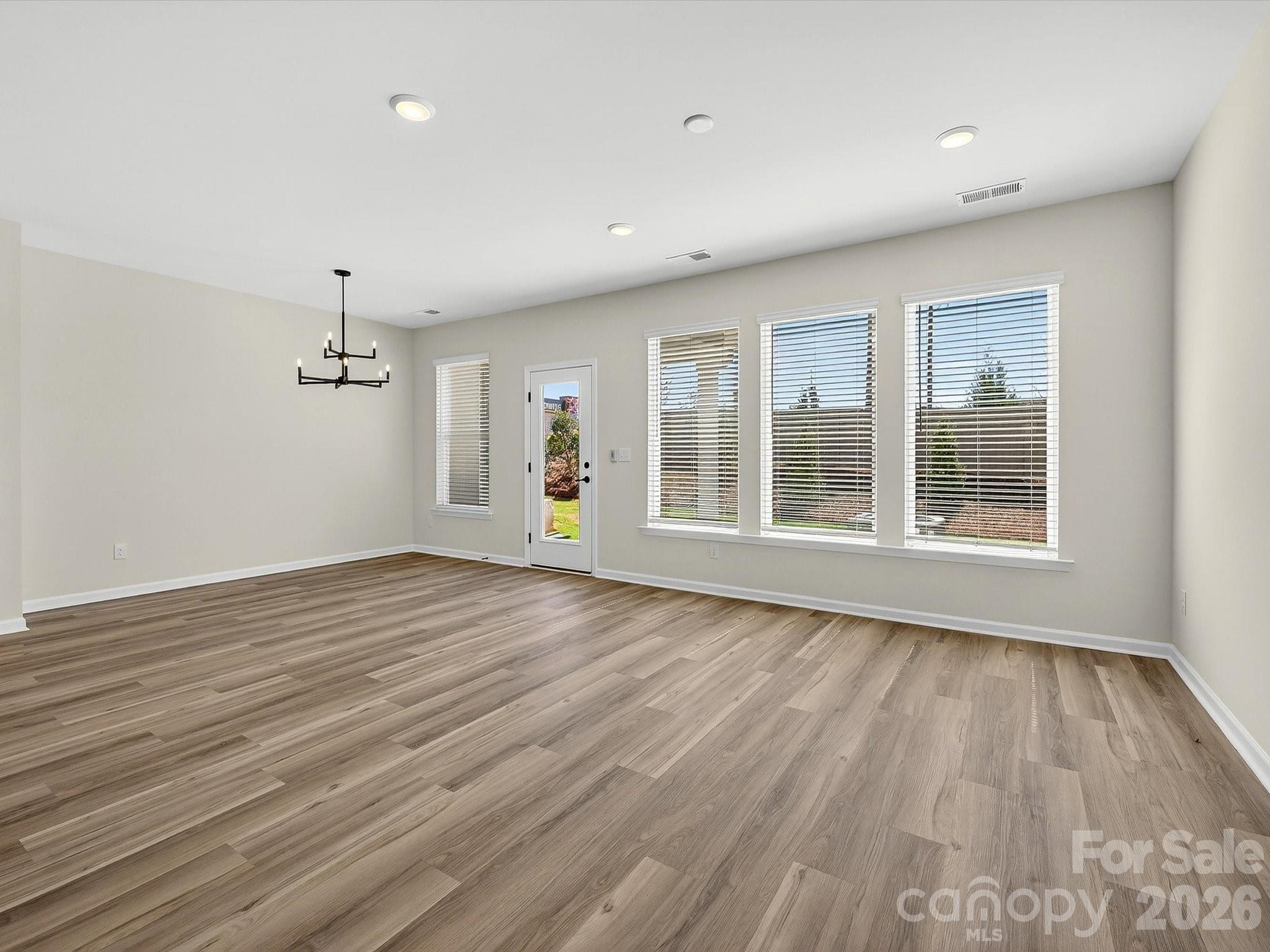 210 Quartz Hill Way Property Photo 4