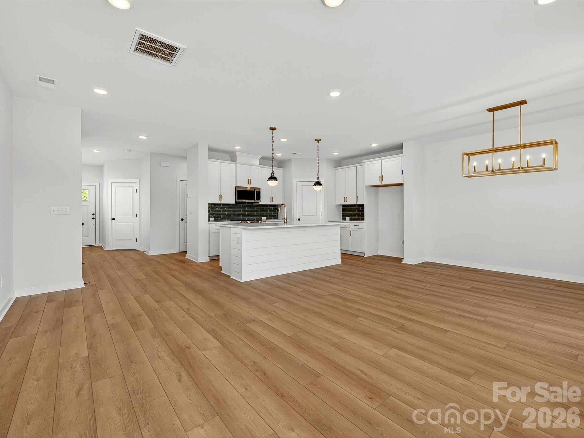 202 Quartz Hill Way Property Photo 3