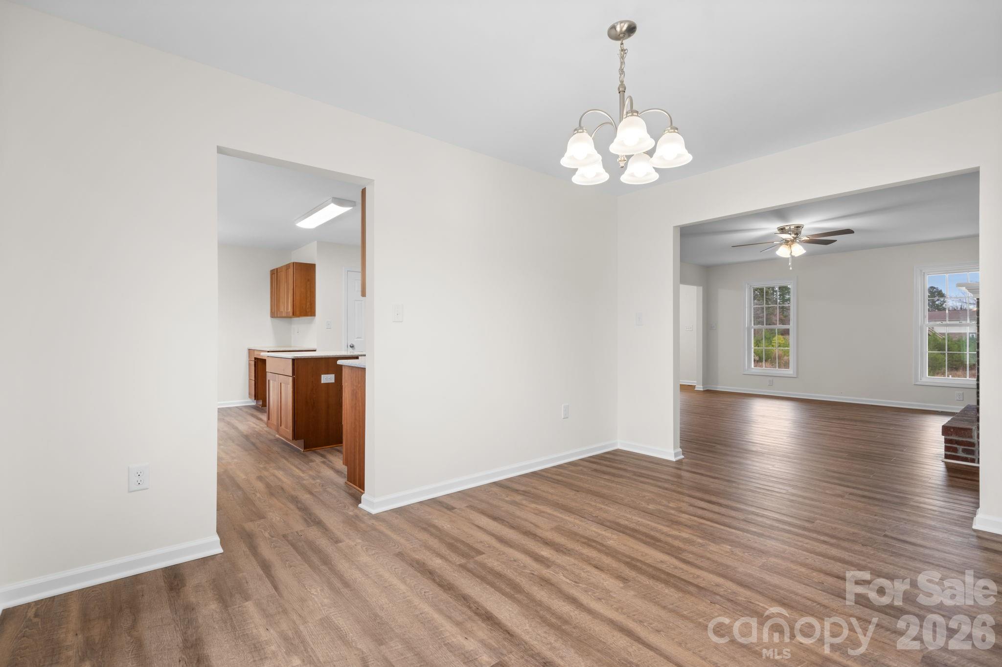 3723 Franklin Court Property Photo 15