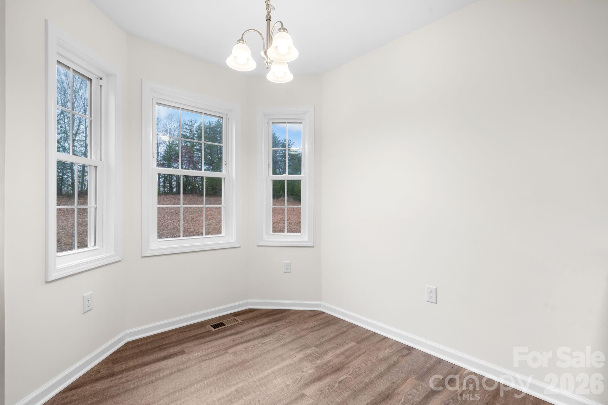 3723 Franklin Court Property Photo 20