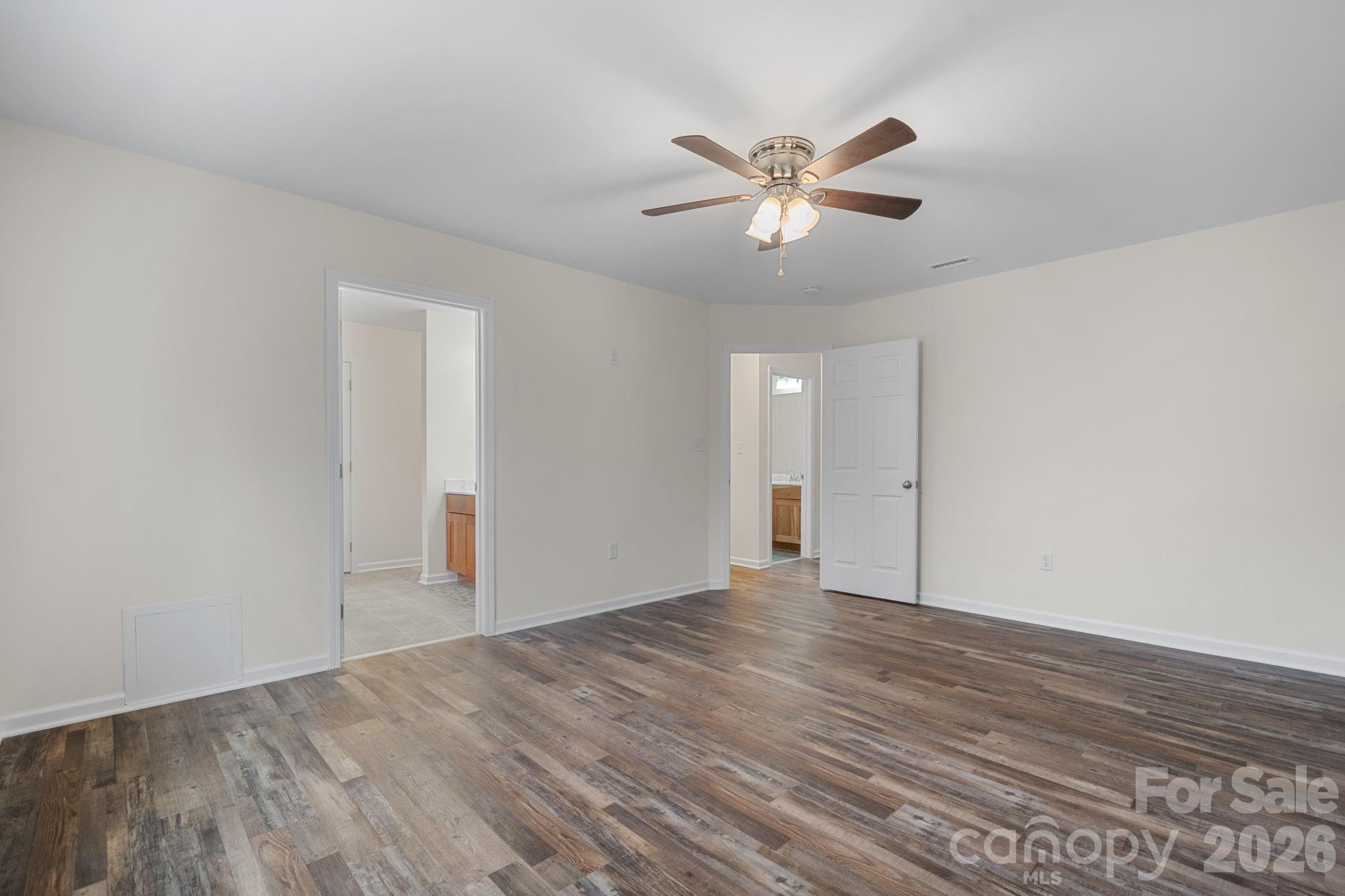 3723 Franklin Court Property Photo 25