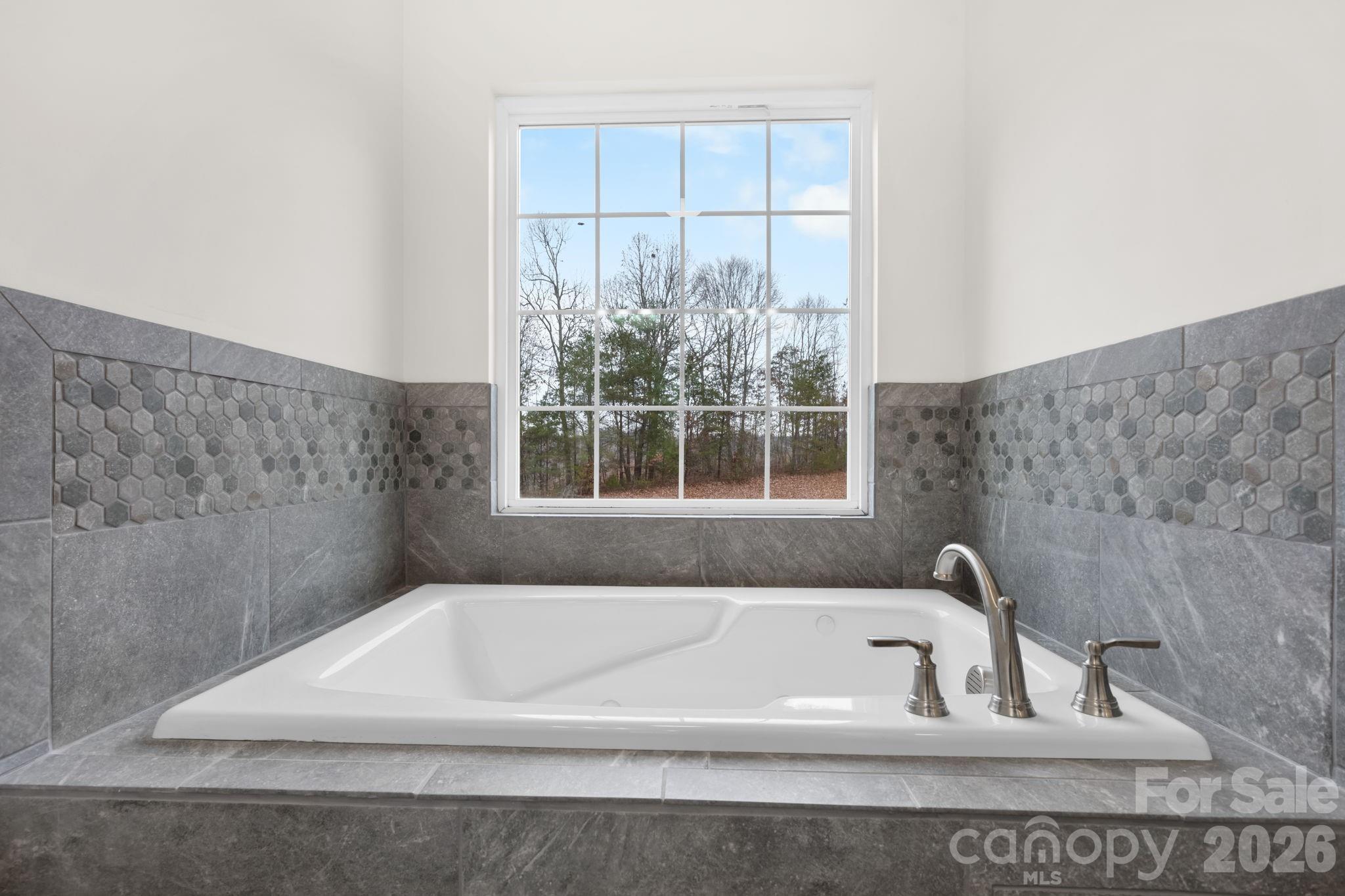 3723 Franklin Court Property Photo 27