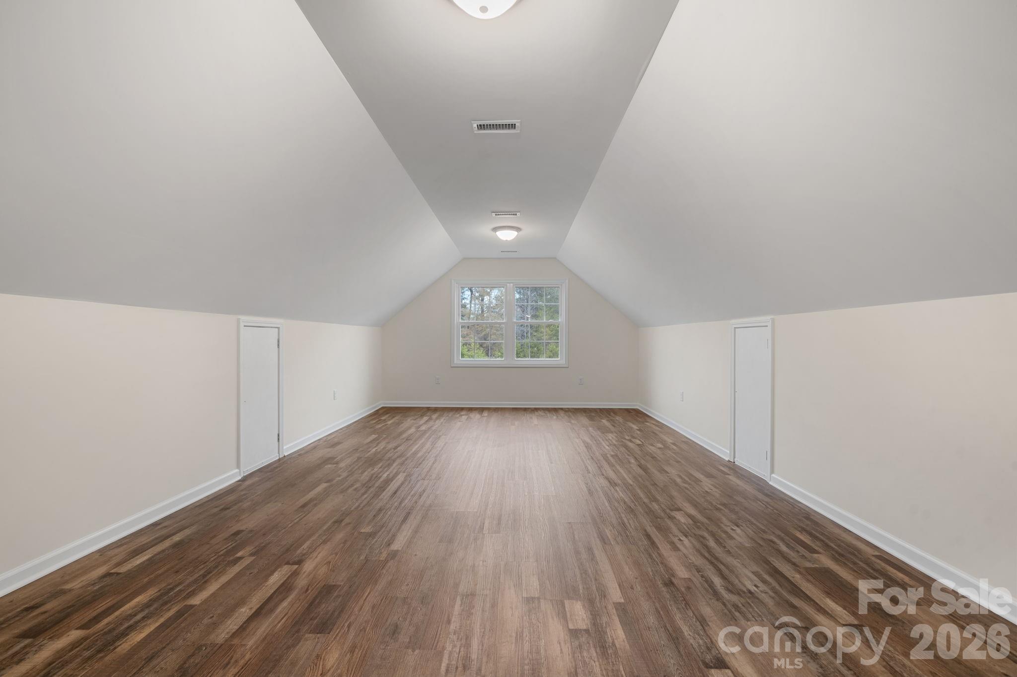 3723 Franklin Court Property Photo 31