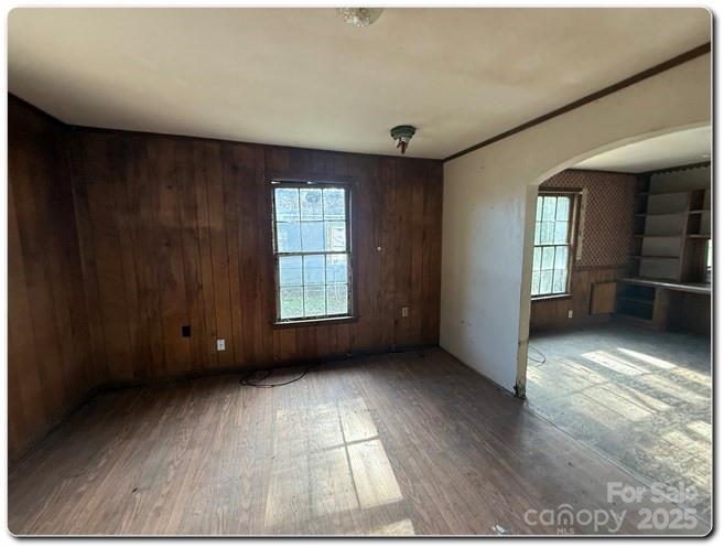 515 S Maple Street Property Photo 6