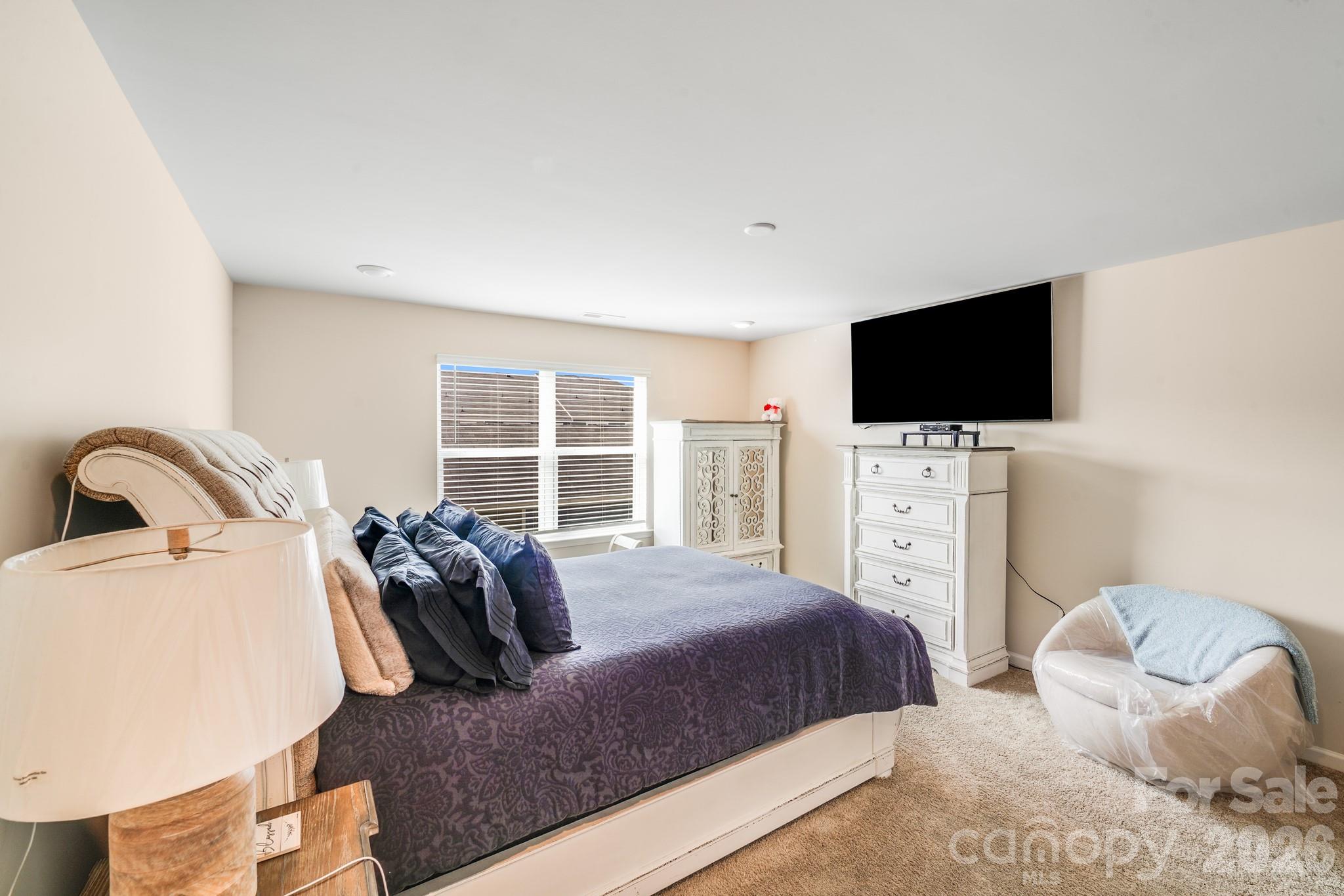 418 Kenwood View Property Photo 37