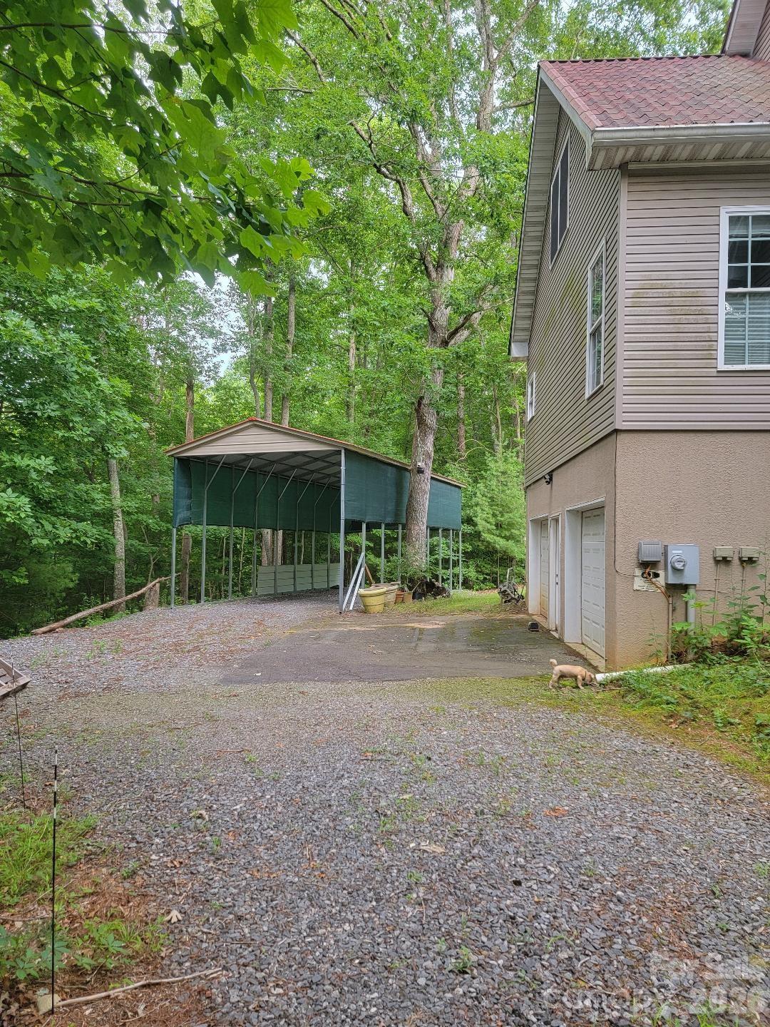 31 Reeds Creek Road Property Photo 6