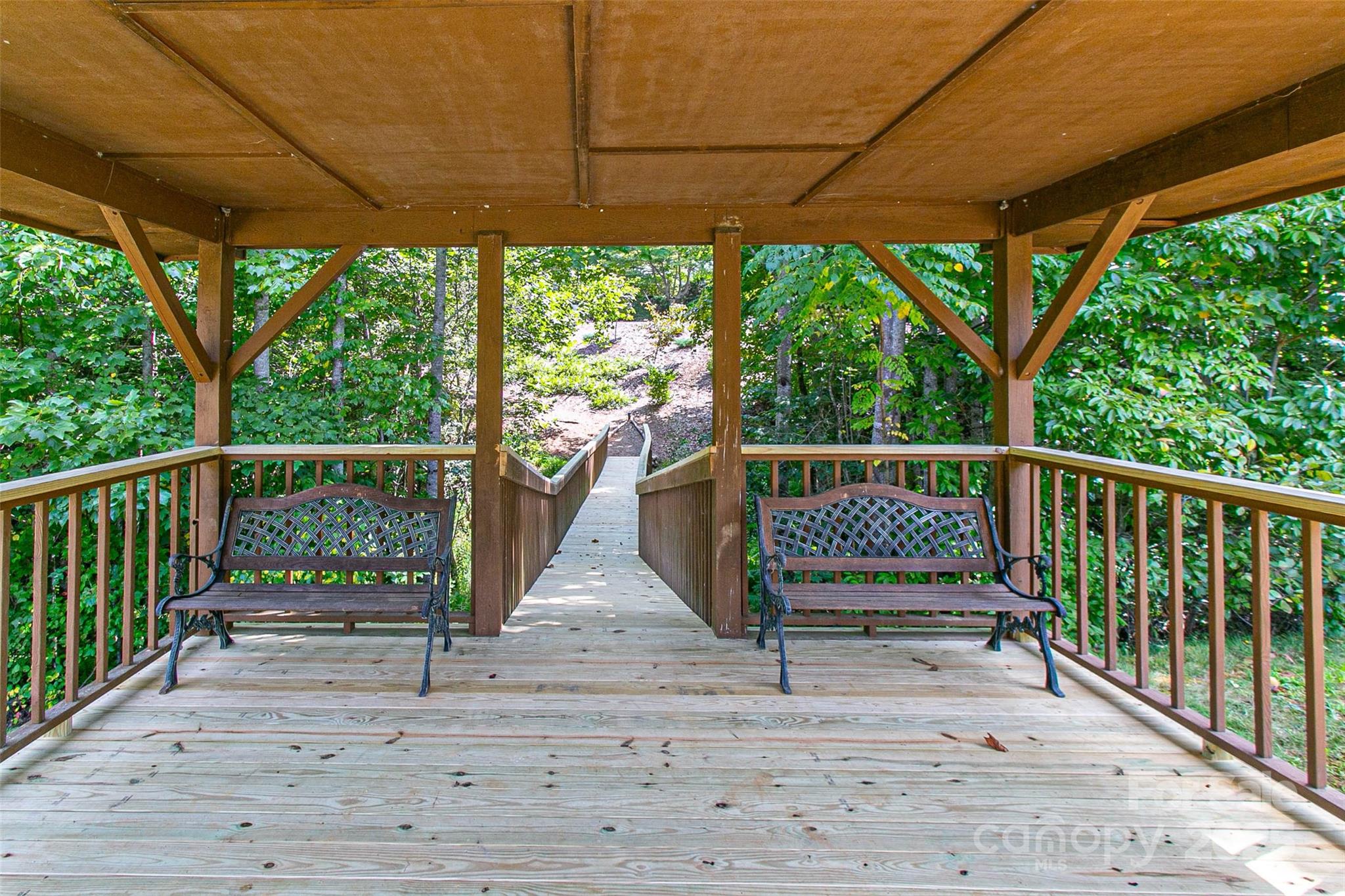 579 Bluemist Way Property Photo 17