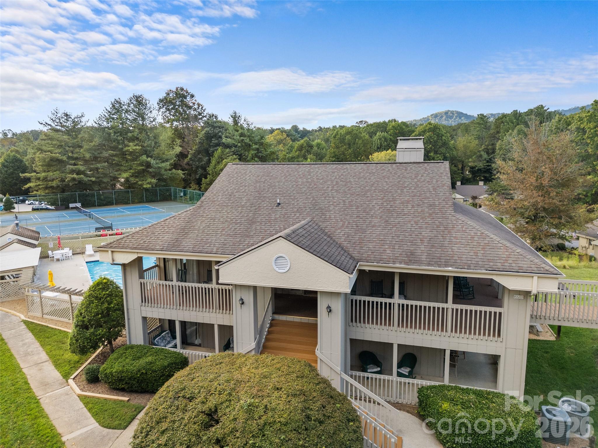 102 Abbey Circle Property Photo 19