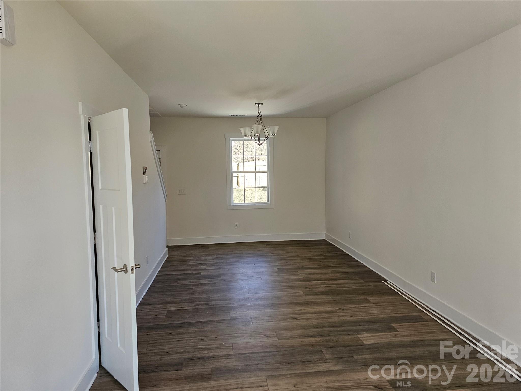 109 Crew Lane Property Photo 2