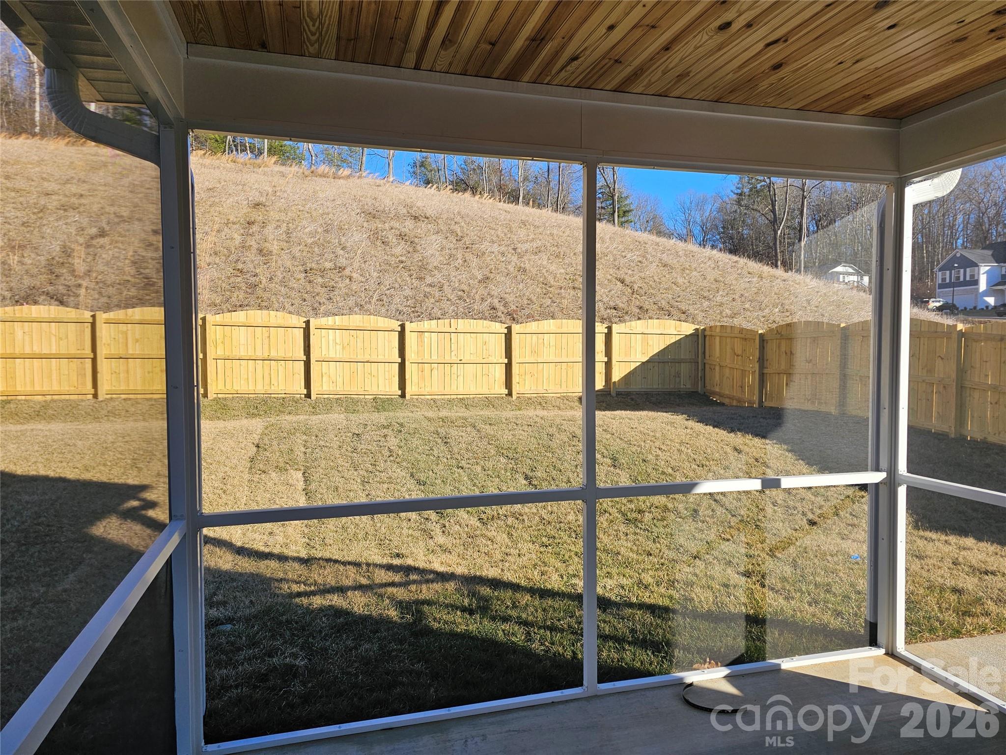 109 Crew Lane Property Photo 7