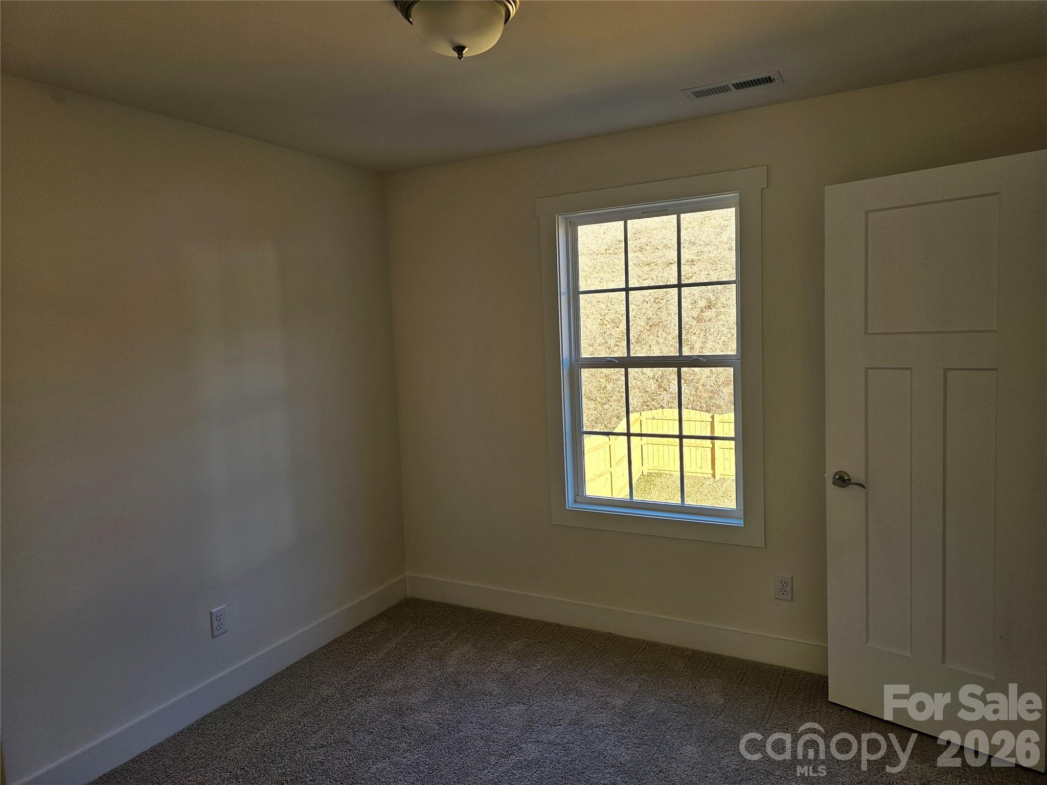 109 Crew Lane Property Photo 12