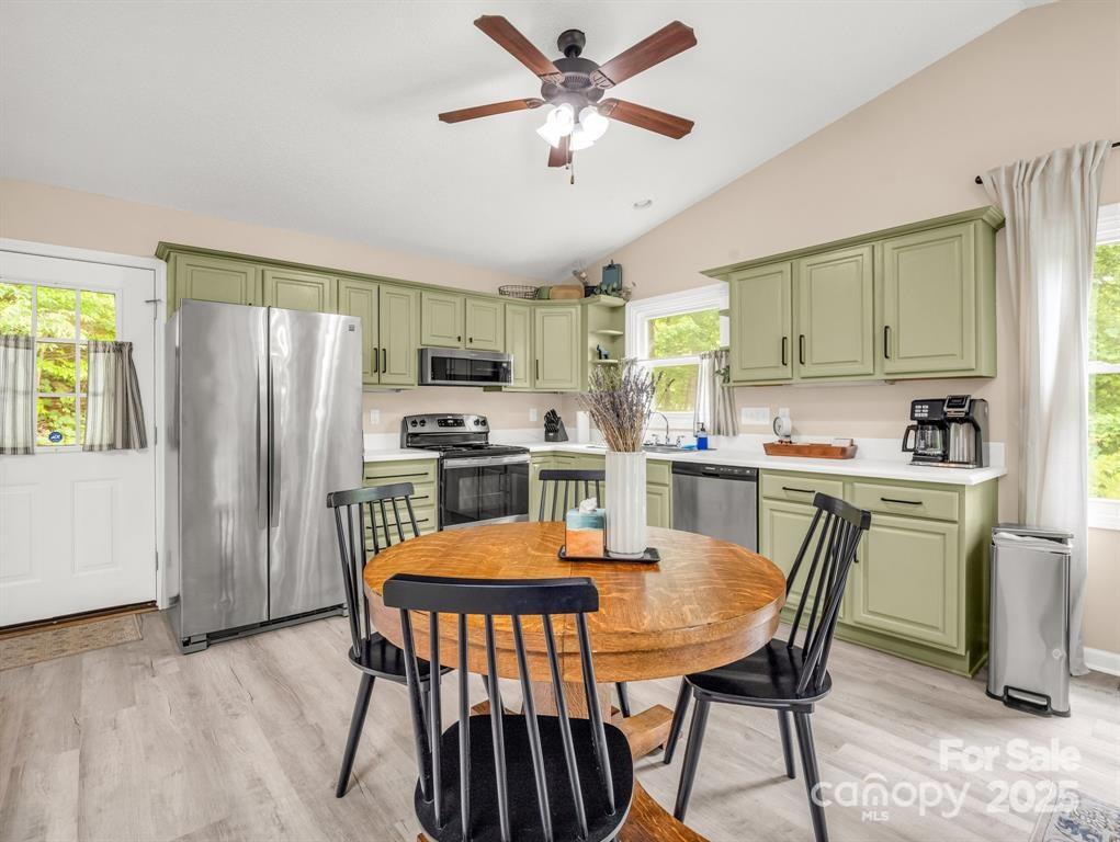 119 Celestial Way Property Photo 5