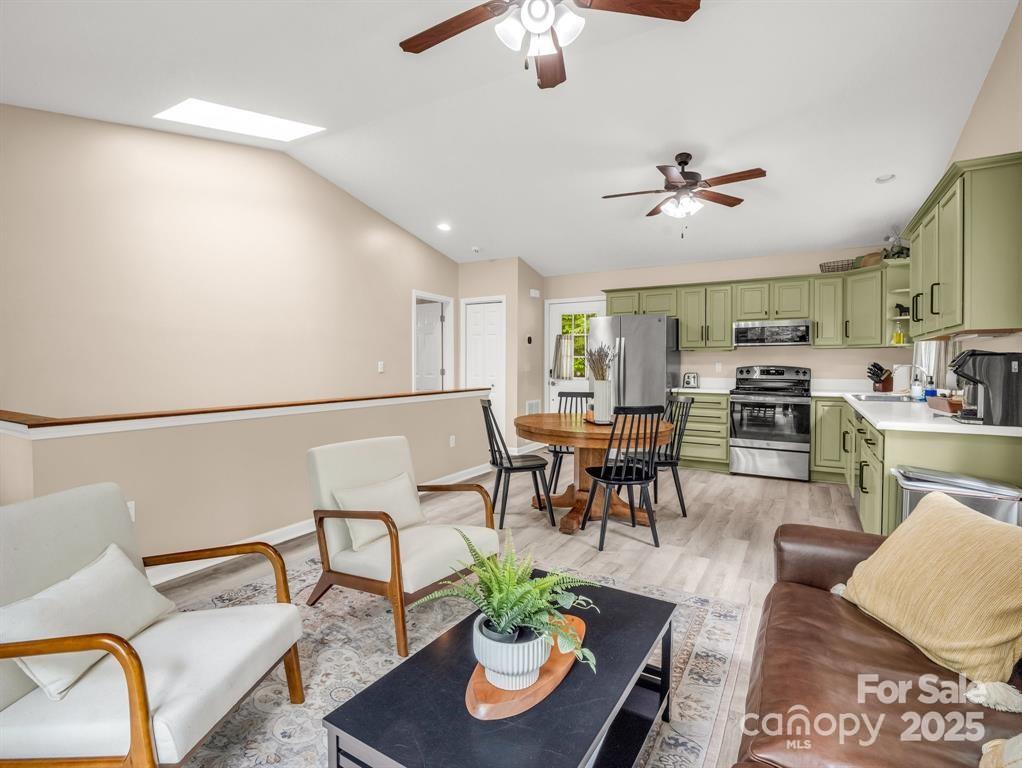 119 Celestial Way Property Photo 11