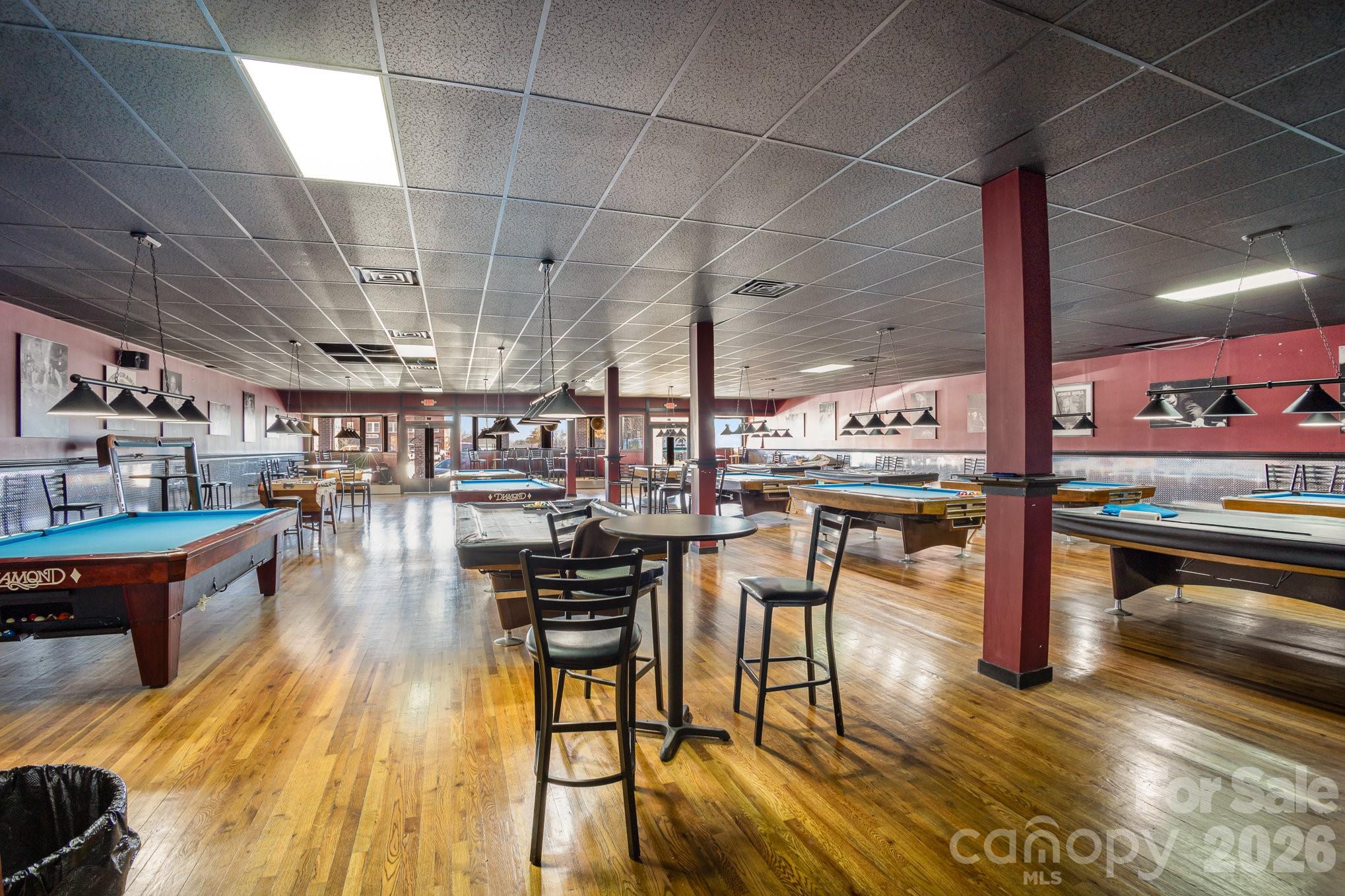 59 Court Square Property Photo 7