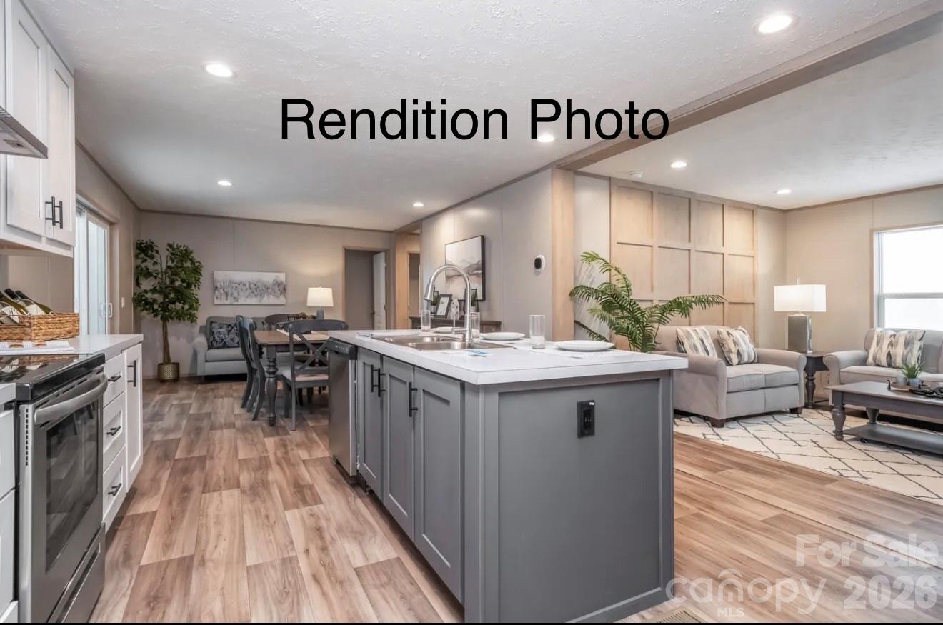 2468 Bonnie Glen Property Photo 5