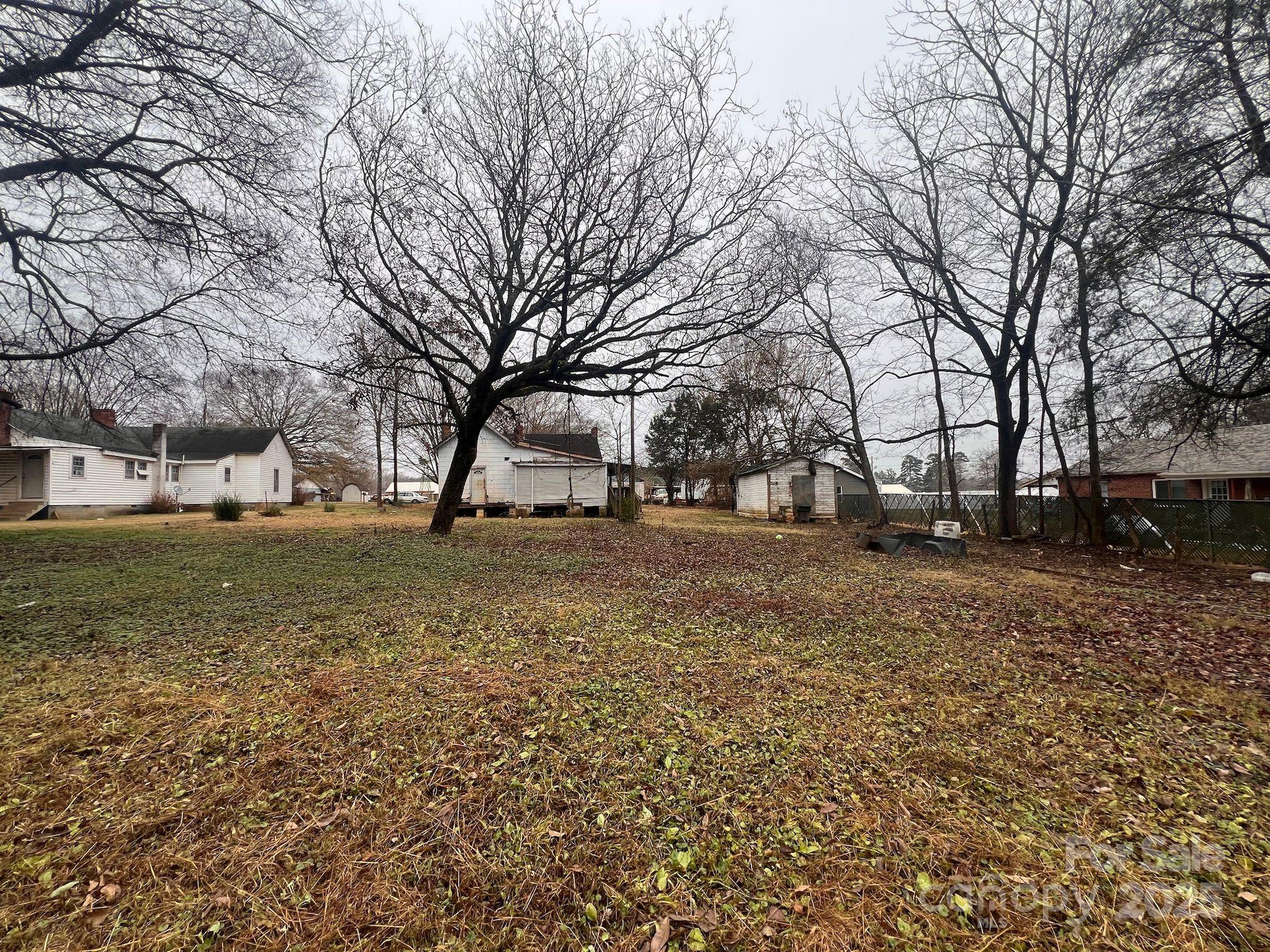 188 Wall Street Property Photo 9