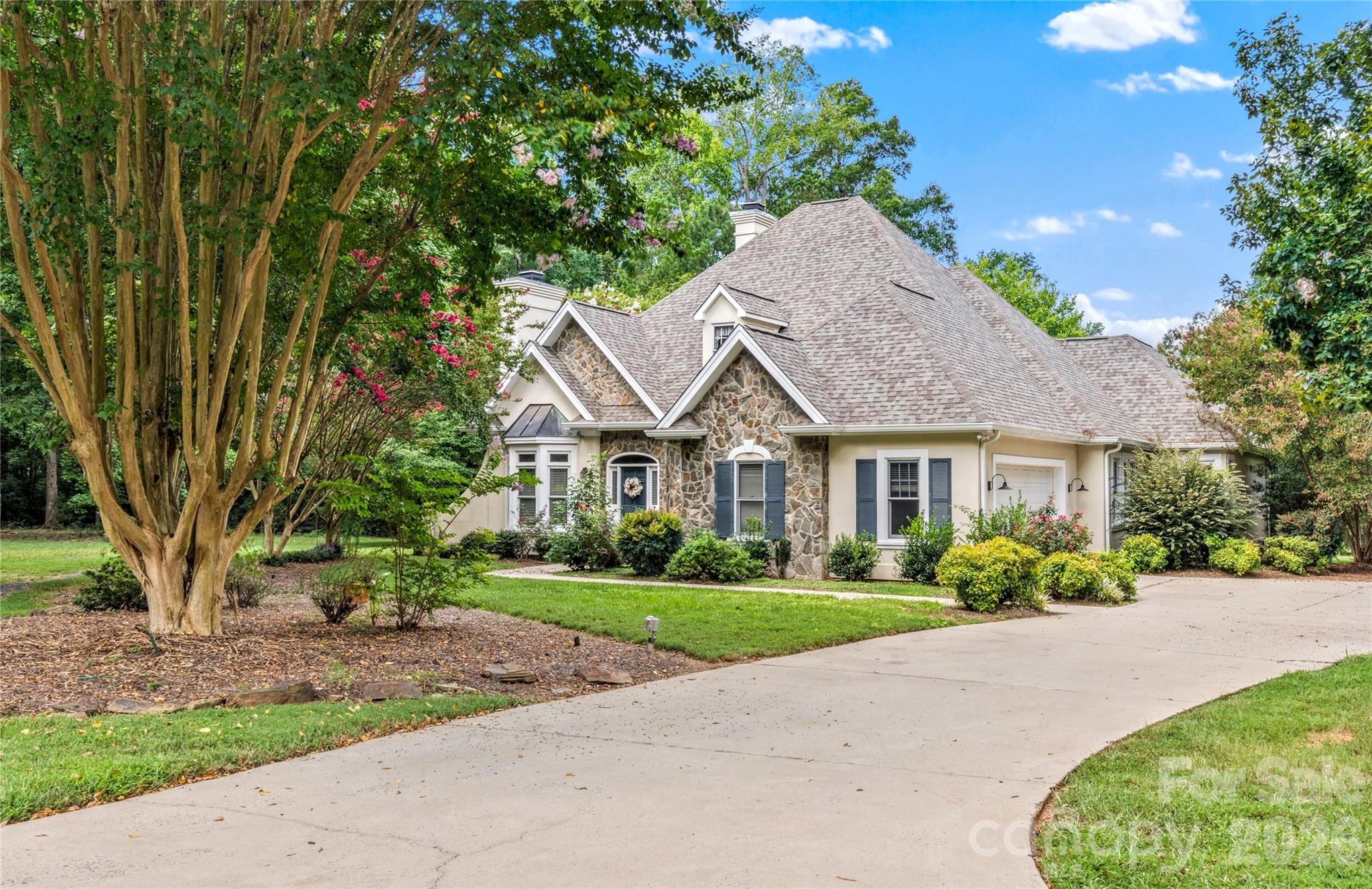 108 Candor Oaks Drive Property Photo 2