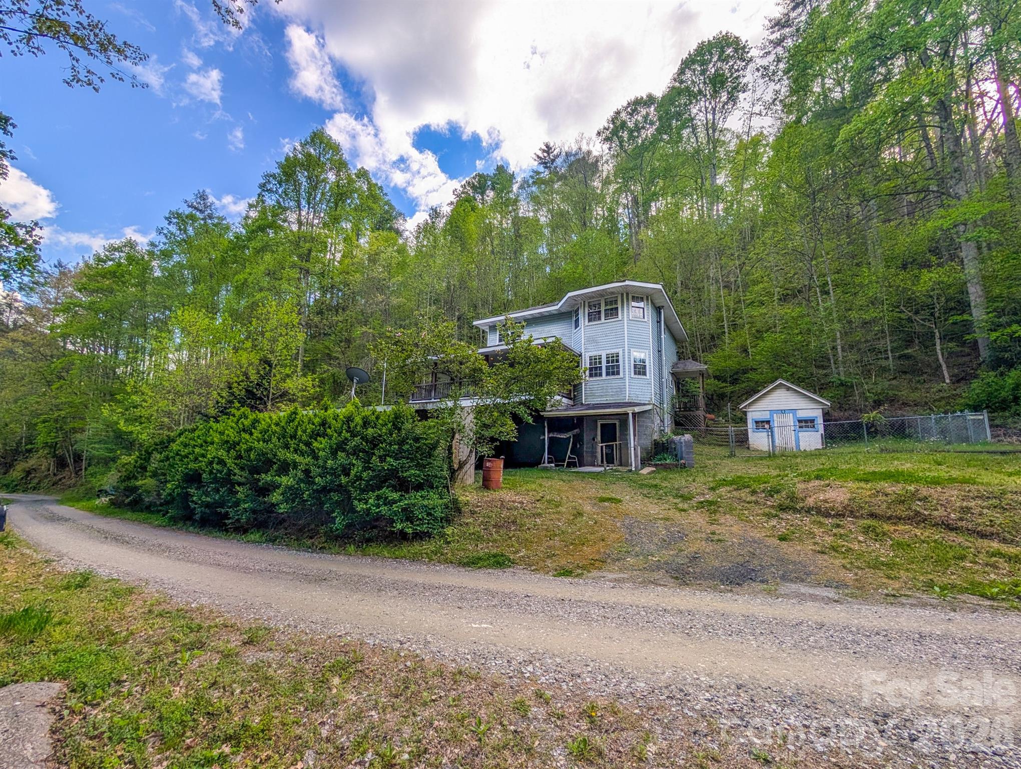 77 Griffith Branch Road Property Photo 3