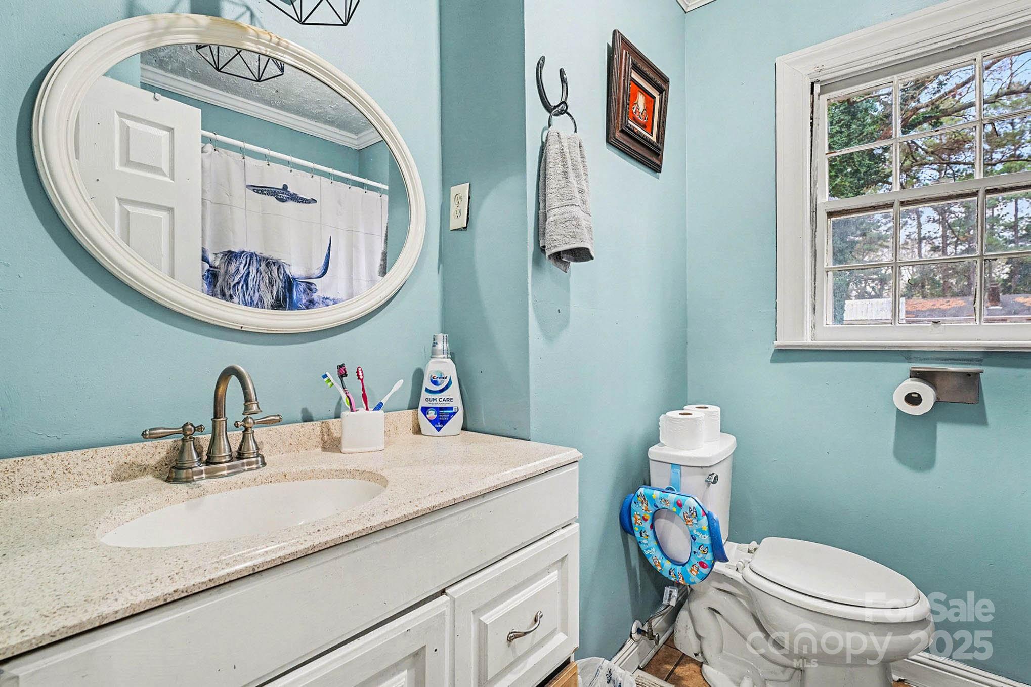 109 S Austin Street Property Photo 10