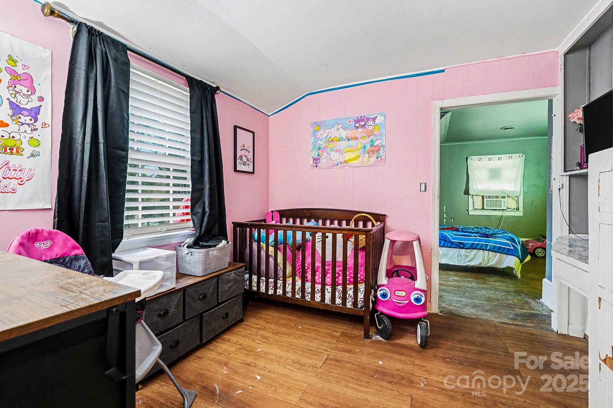 109 S Austin Street Property Photo 19