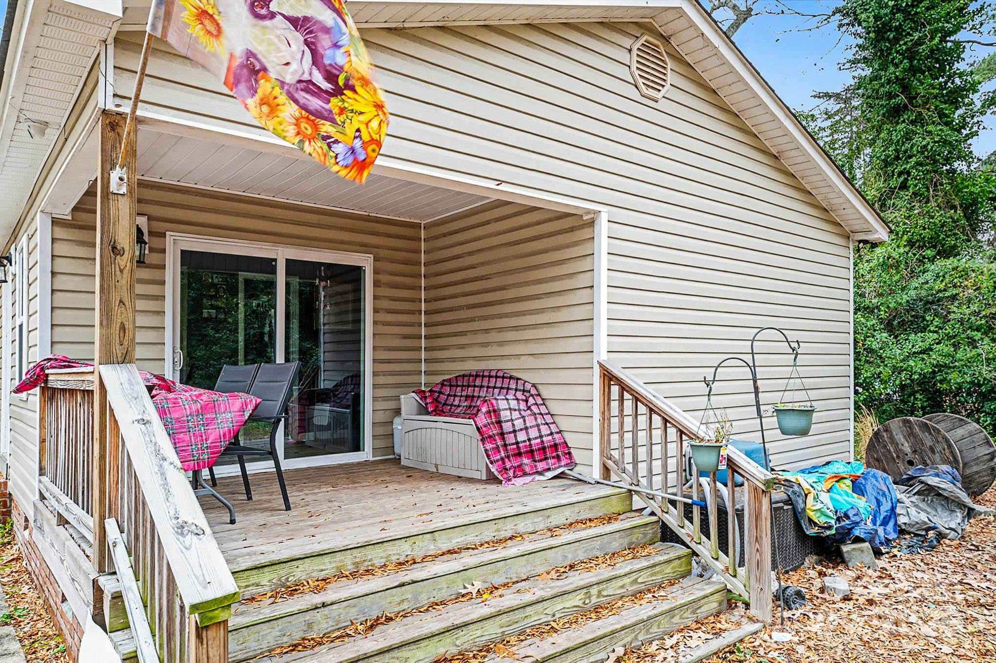 109 S Austin Street Property Photo 28
