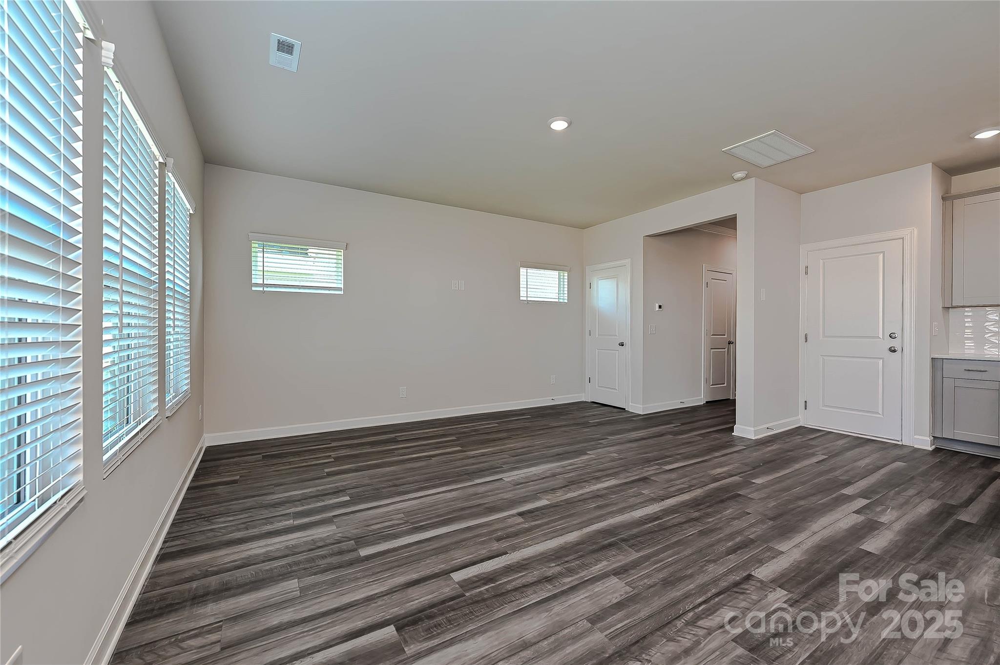 1313 30th Street Lane Property Photo 14