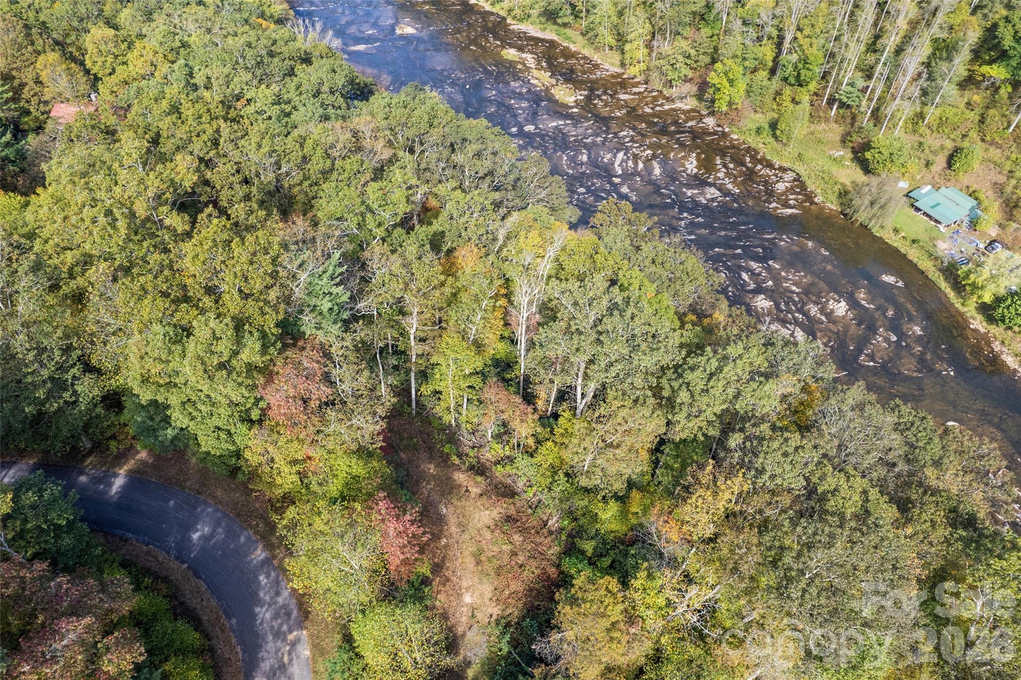 16 Harleys Cove Property Photo 2
