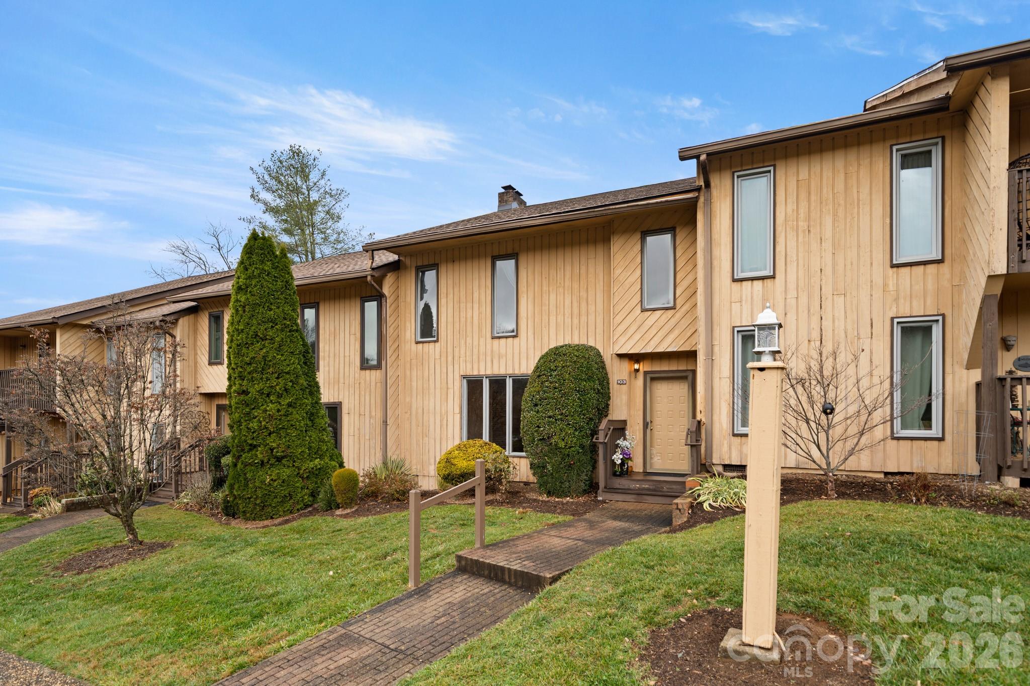 103 Pebble Creek Drive Property Photo 39