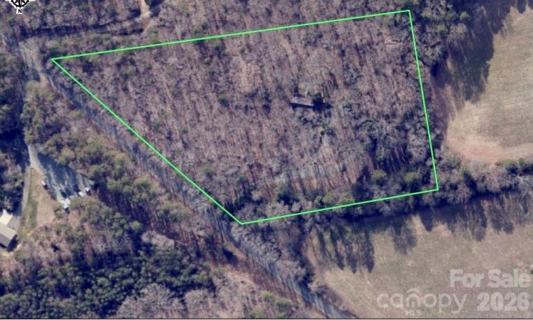 1715 Union Road Property Photo 4