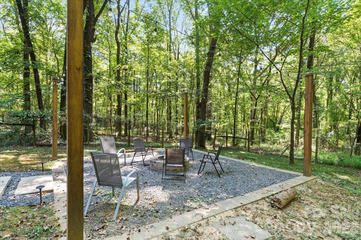 1715 Union Road Property Photo 11